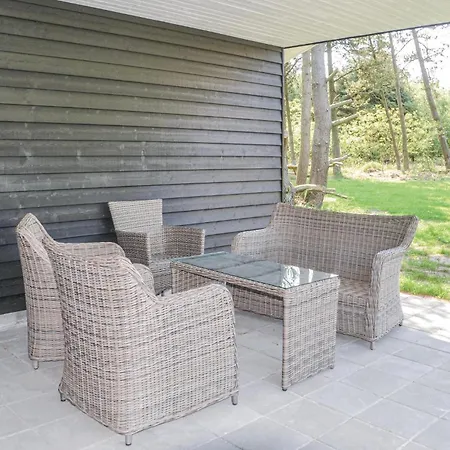 Five-bedroom In Ferienhaus *