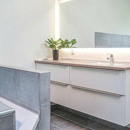 Five-bedroom In * Blåvand